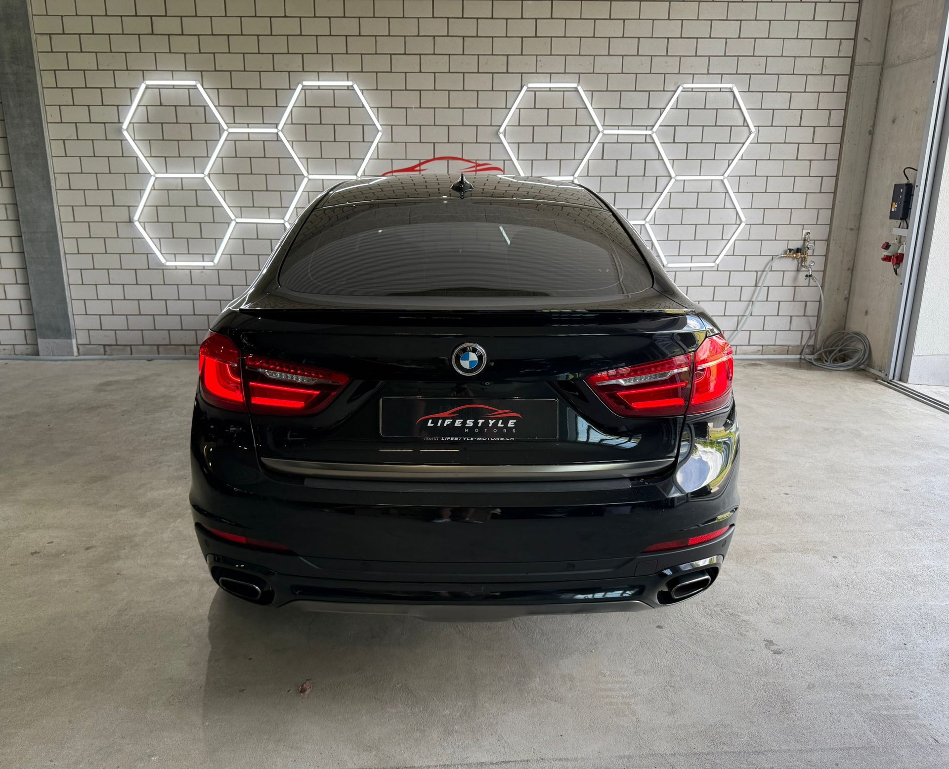 BMW X6 xDrive 50i Steptronic-image-3
