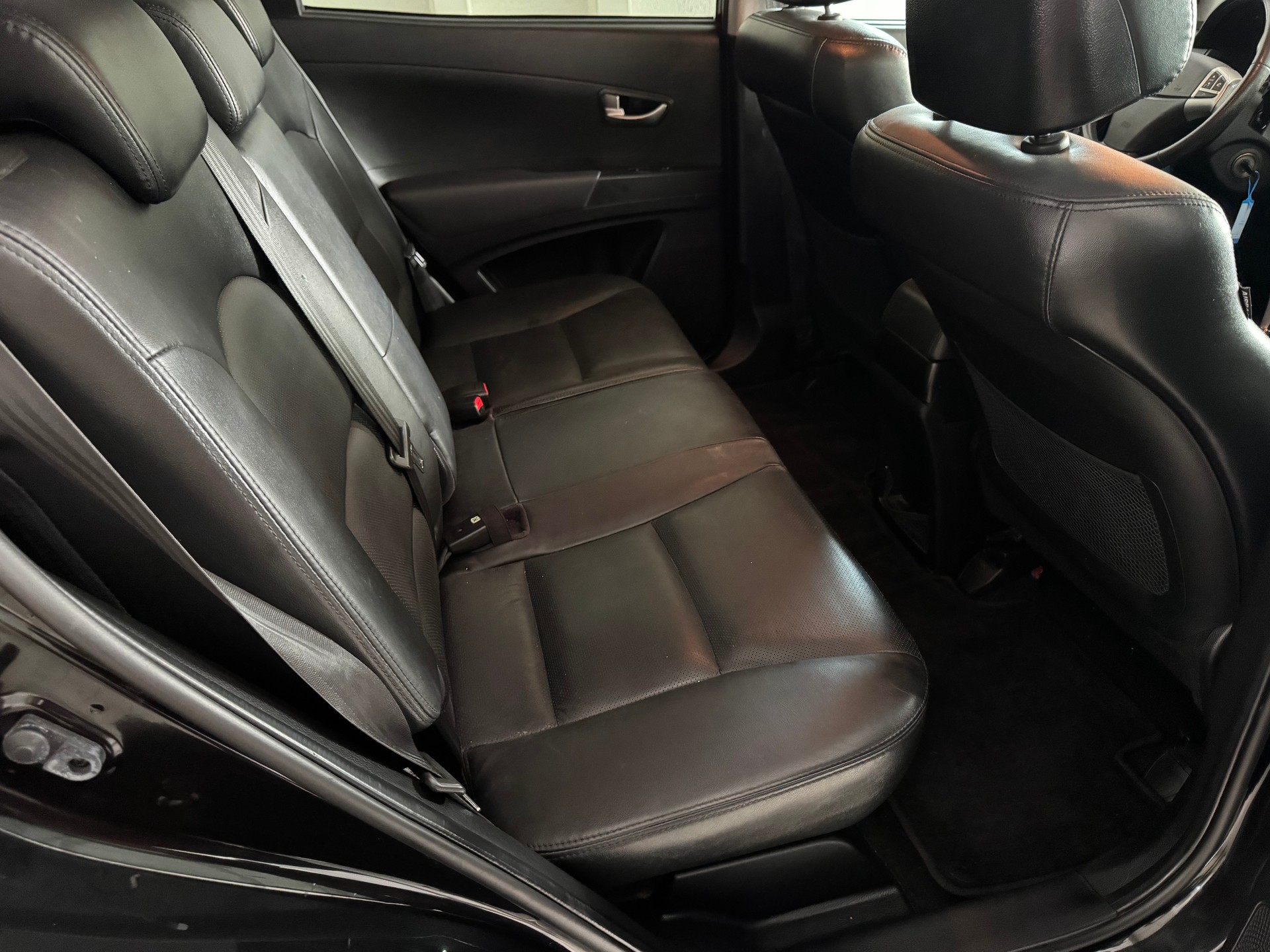 KGM-SsangYong Korando 2.0 e-XDI Quartz 4WD Automatic-image-13