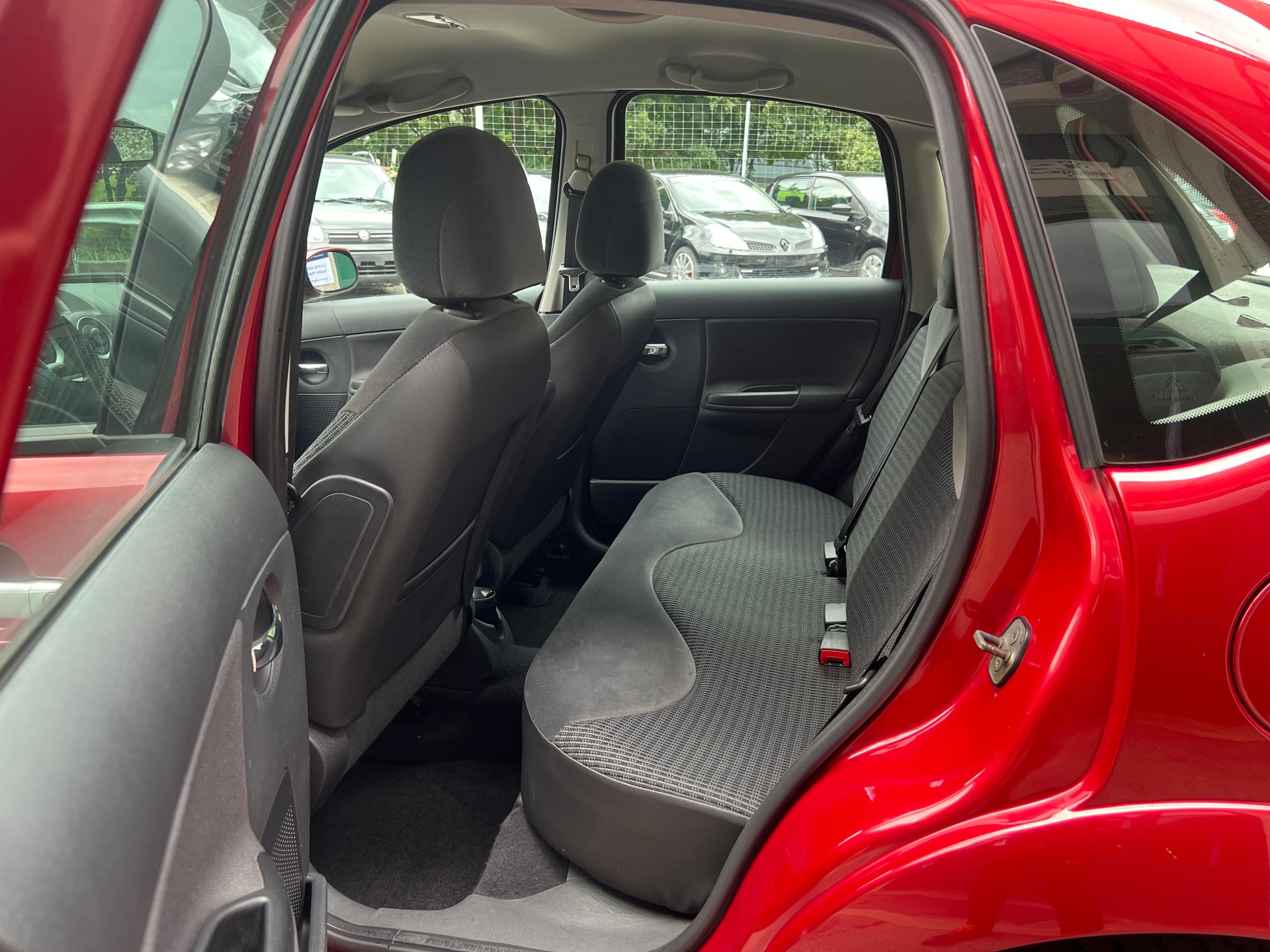 CITROEN C3 1.4i 16V Stop&Start Sensodrive-image-10