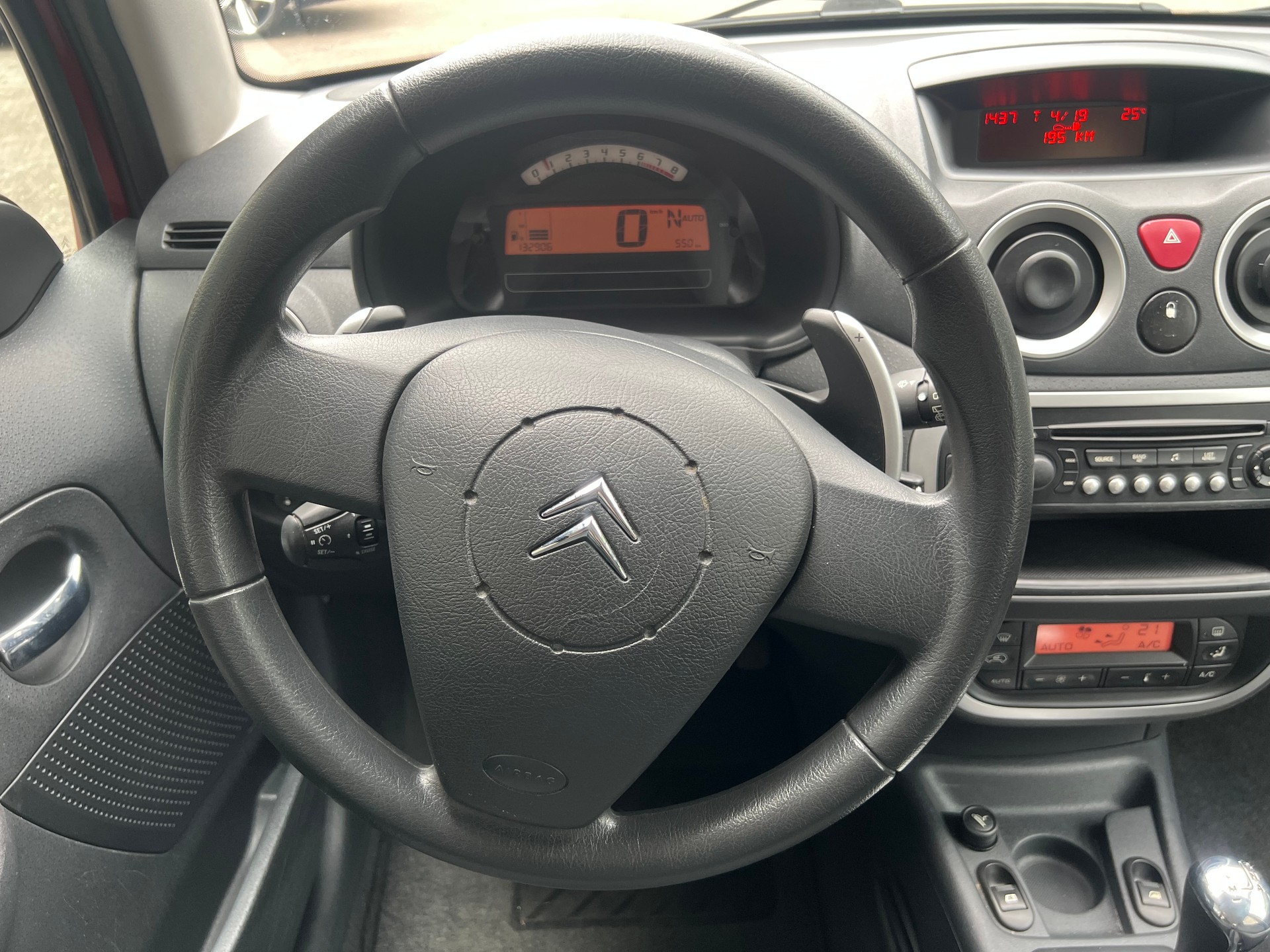 CITROEN C3 1.4i 16V Stop&Start Sensodrive-image-7