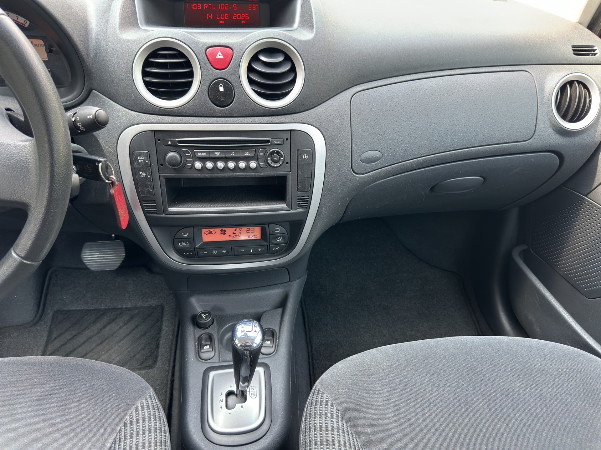 CITROEN C3 1.4i 16V Stop&Start Sensodrive-image-10