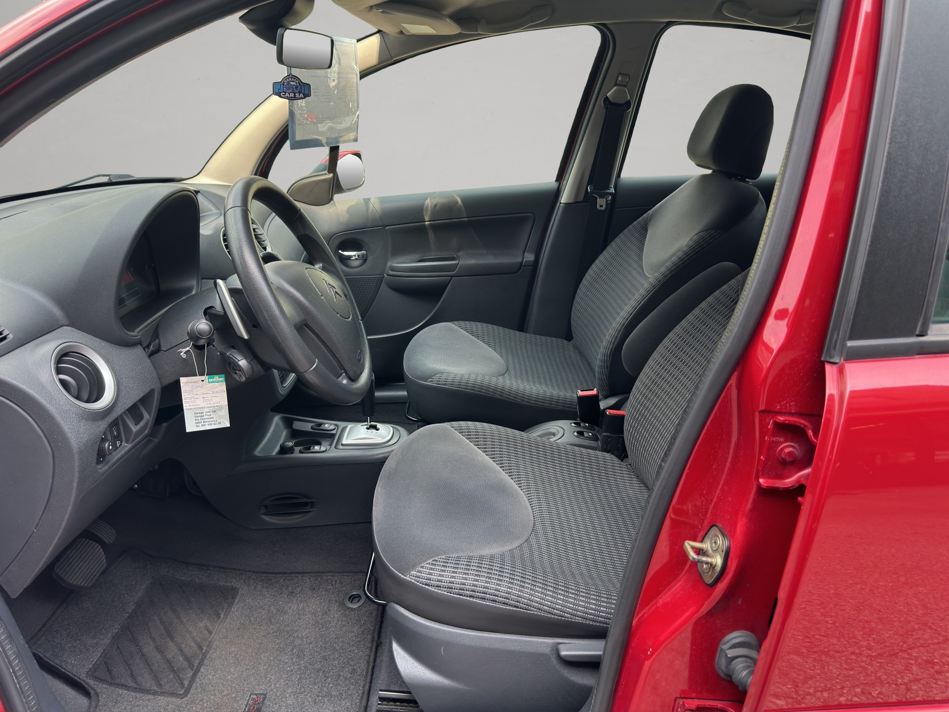 CITROEN C3 1.4i 16V Stop&Start Sensodrive-image-7