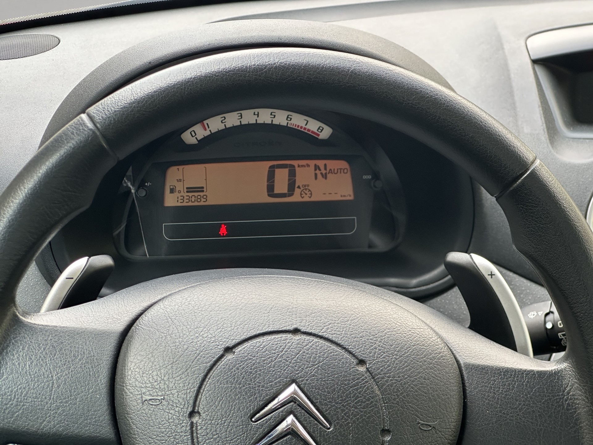 CITROEN C3 1.4i 16V Stop&Start Sensodrive-image-9