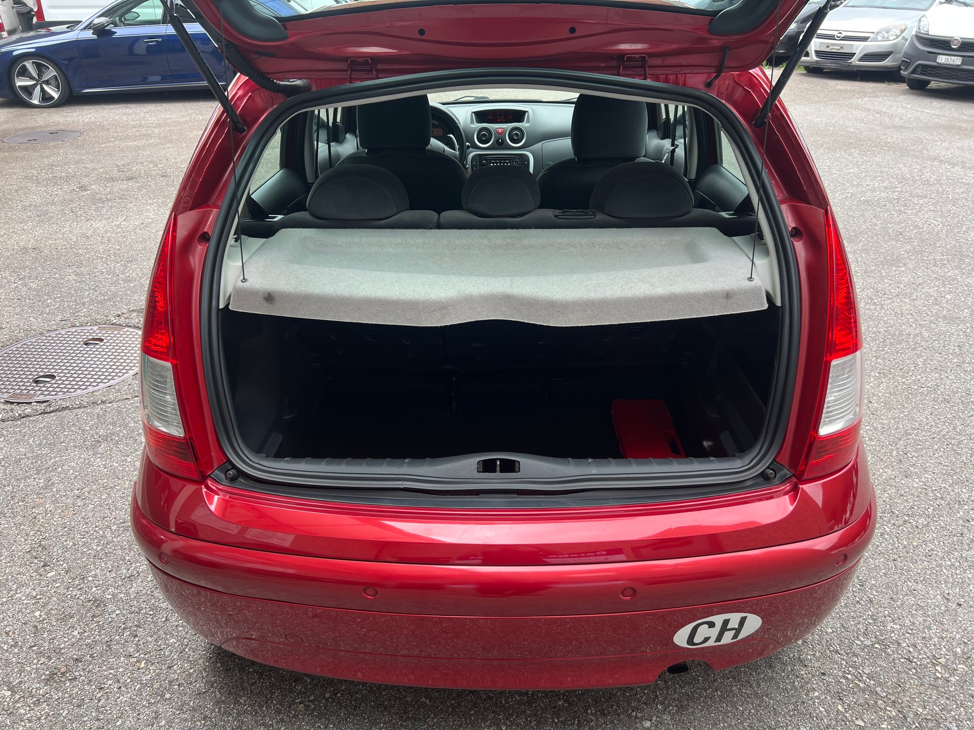 CITROEN C3 1.4i 16V Stop&Start Sensodrive-image-11