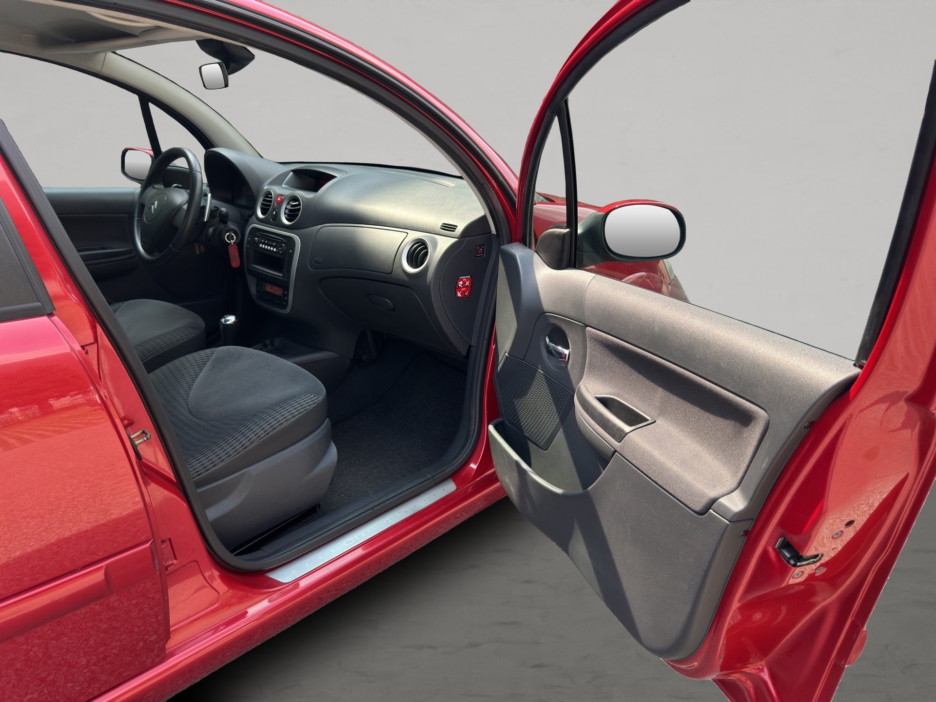 CITROEN C3 1.4i 16V Stop&Start Sensodrive-image-12