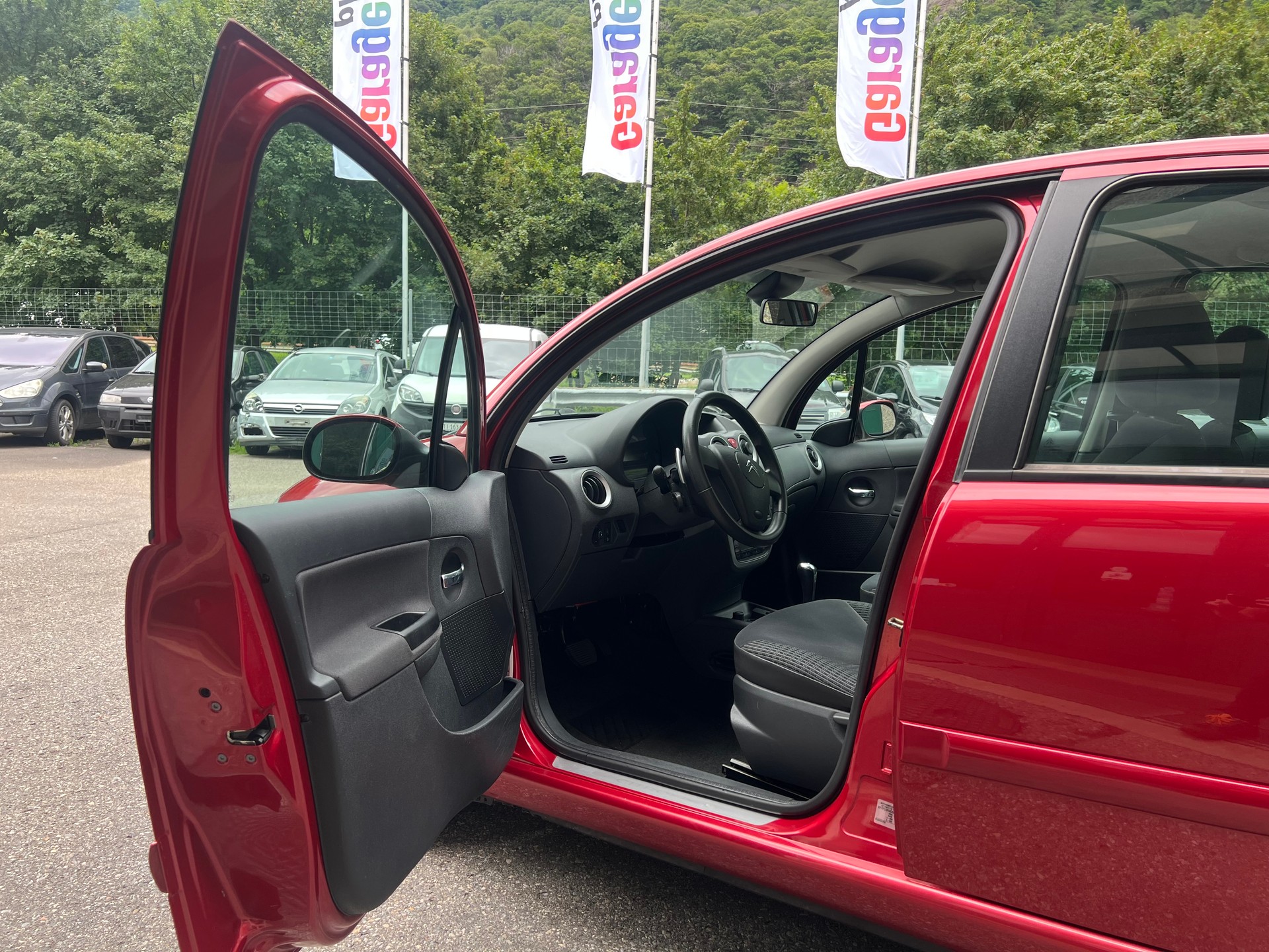 CITROEN C3 1.4i 16V Stop&Start Sensodrive-image-4