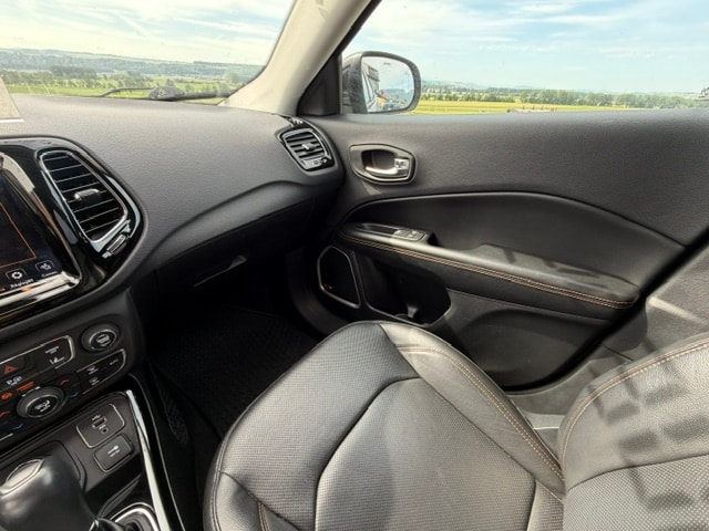 JEEP Compass 1.4 Turbo Limited AWD 9ATX-image-14