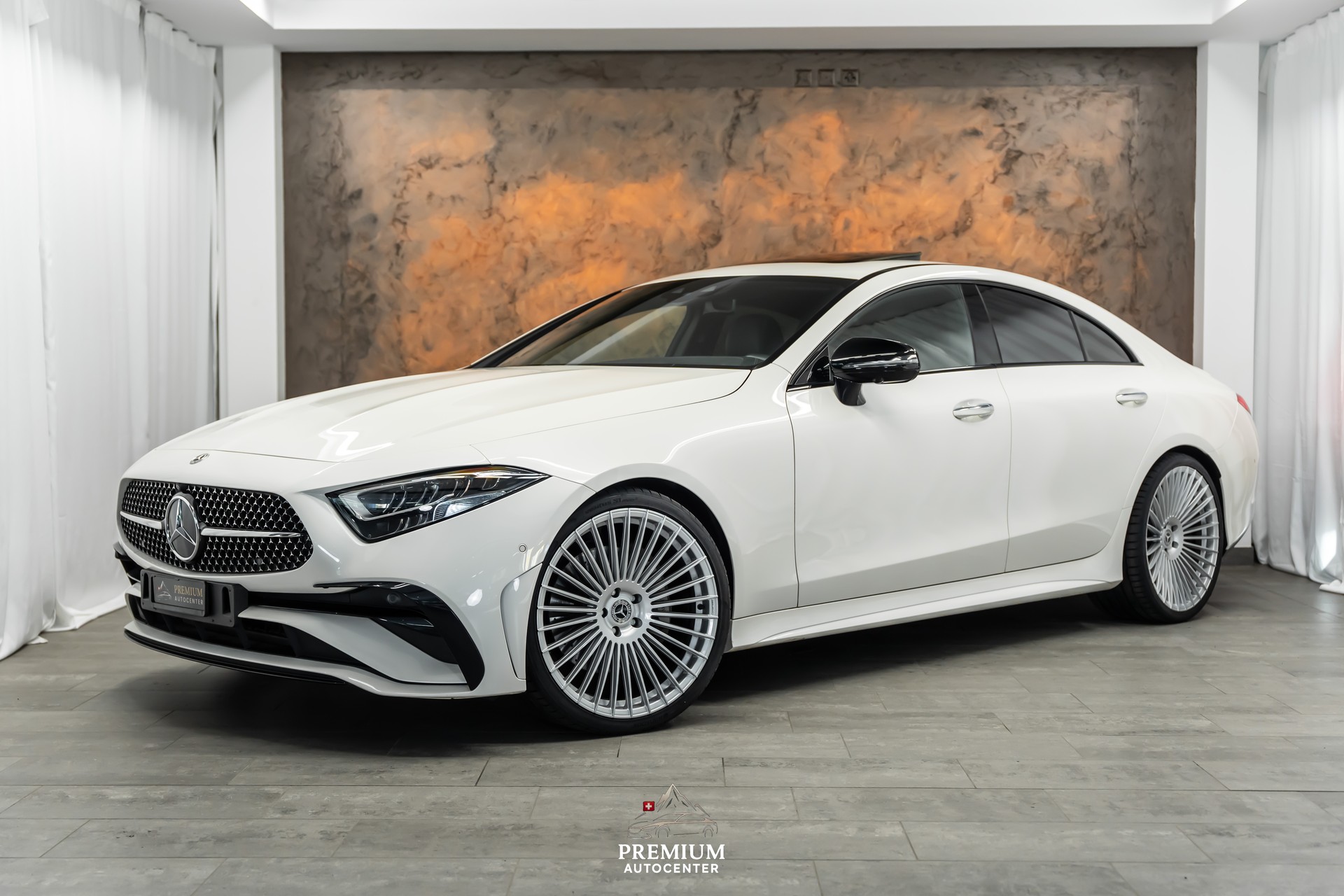 MERCEDES-BENZ CLS 400 d 4Matic 9G-Tronic *Facelift*Airmatic*Panorama*Head-Up*21"-image-0
