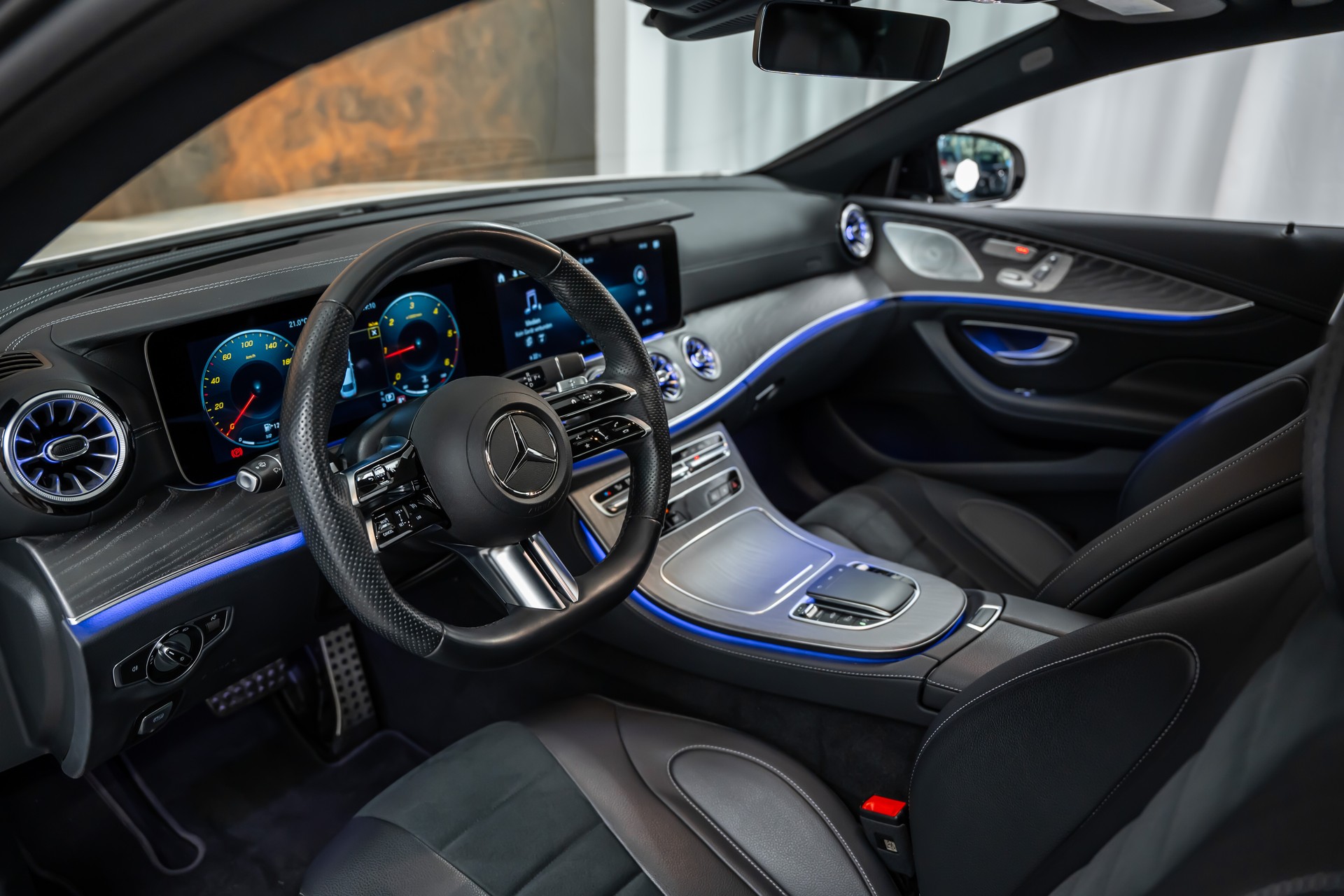 MERCEDES-BENZ CLS 400 d 4Matic 9G-Tronic *Facelift*Airmatic*Panorama*Head-Up*21"-image-10
