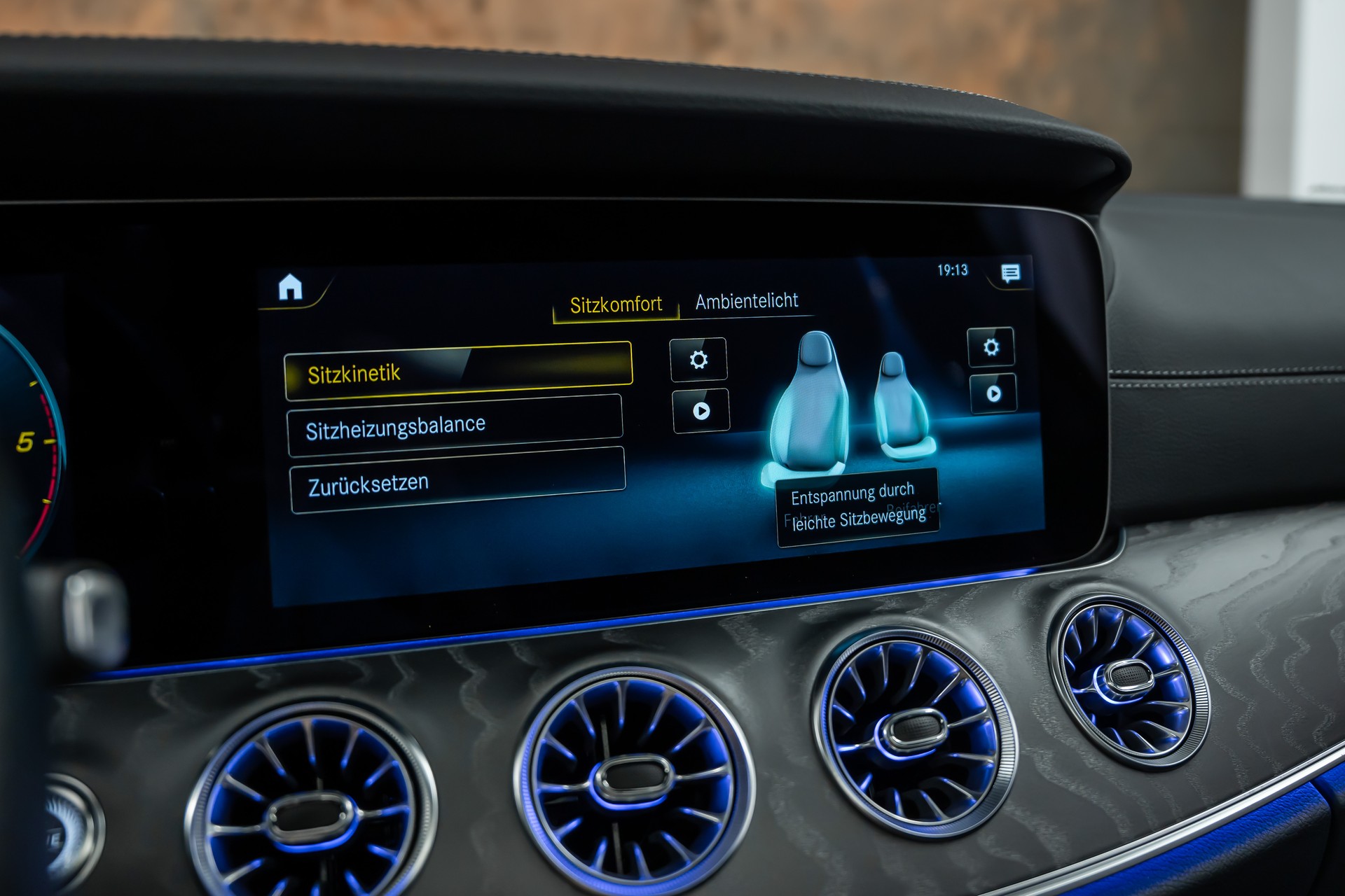 MERCEDES-BENZ CLS 400 d 4Matic 9G-Tronic *Facelift*Airmatic*Panorama*Head-Up*21"-image-27