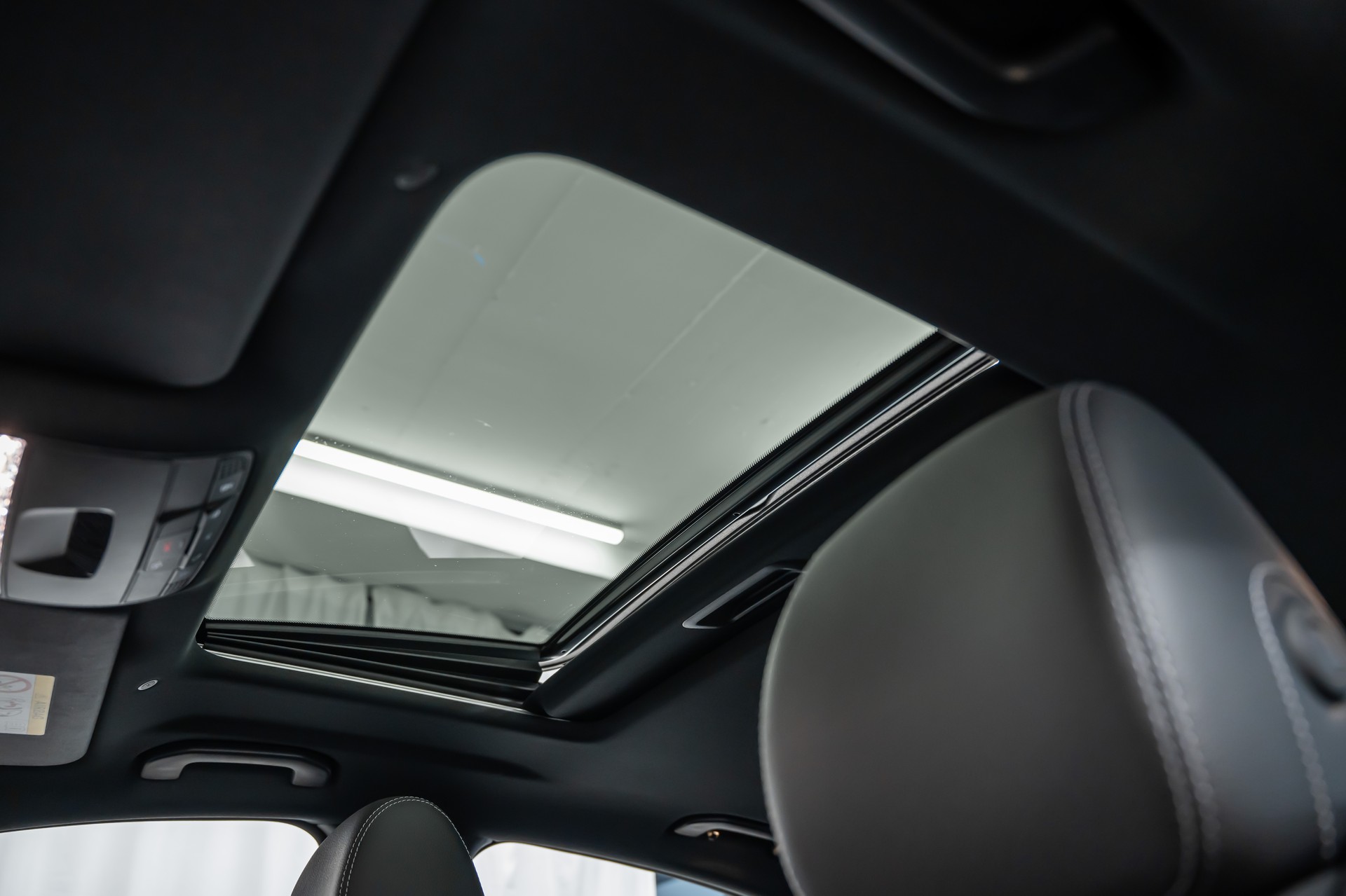 MERCEDES-BENZ CLS 400 d 4Matic 9G-Tronic *Facelift*Airmatic*Panorama*Head-Up*21"-image-17