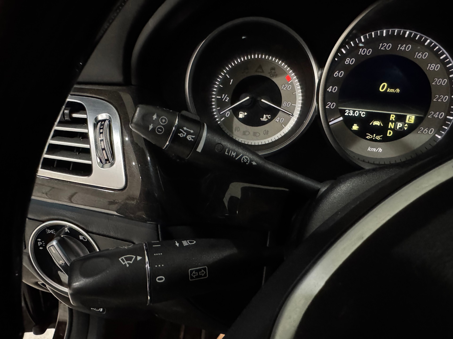 MERCEDES-BENZ CLS 350 7G-Tronic | CH |-image-22