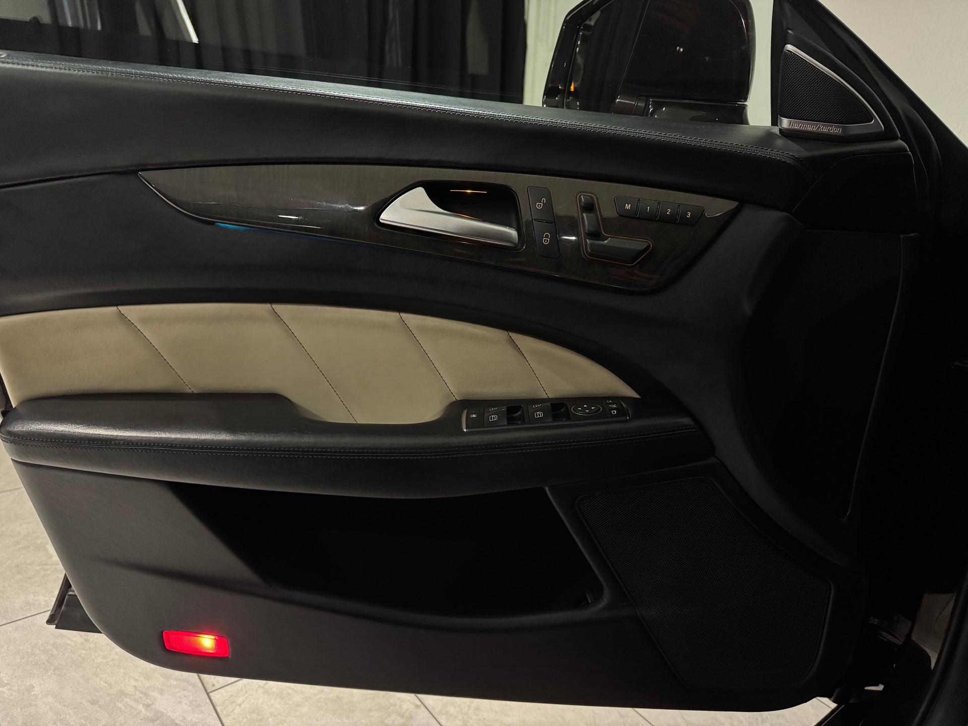 MERCEDES-BENZ CLS 350 7G-Tronic | CH |-image-18