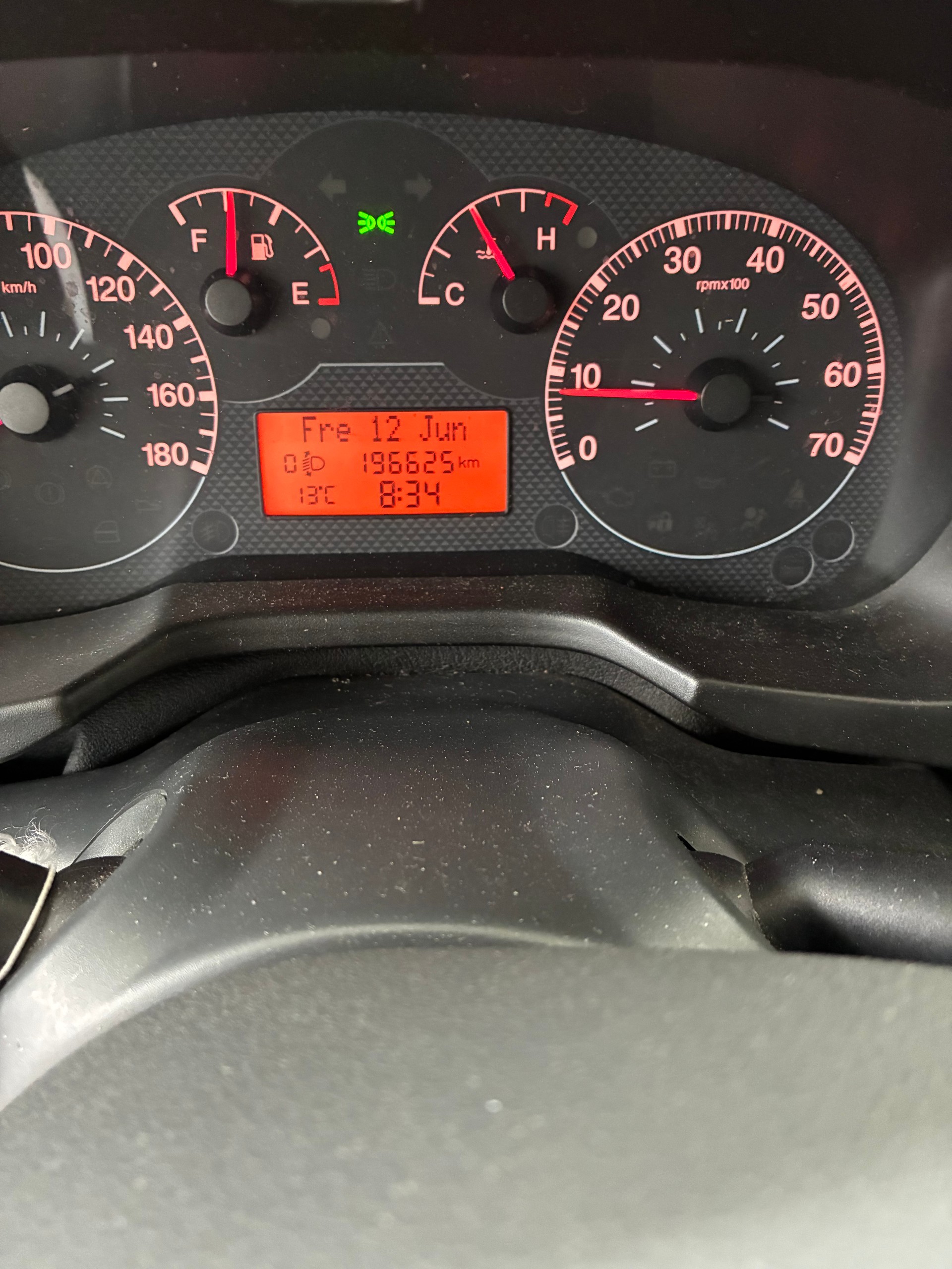PEUGEOT 1.4i 75-image-0