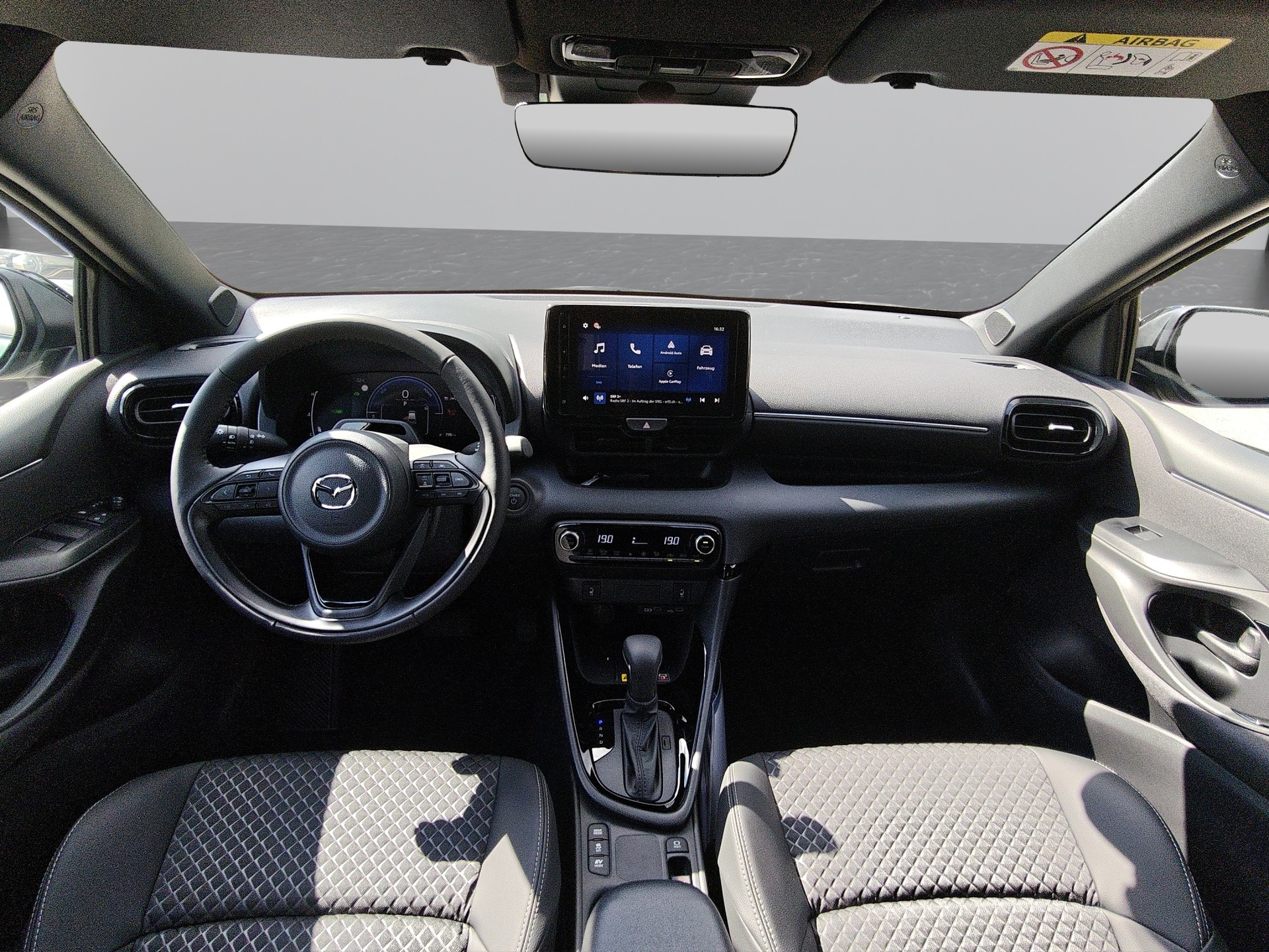 MAZDA 2 Hybrid Homura-image-10