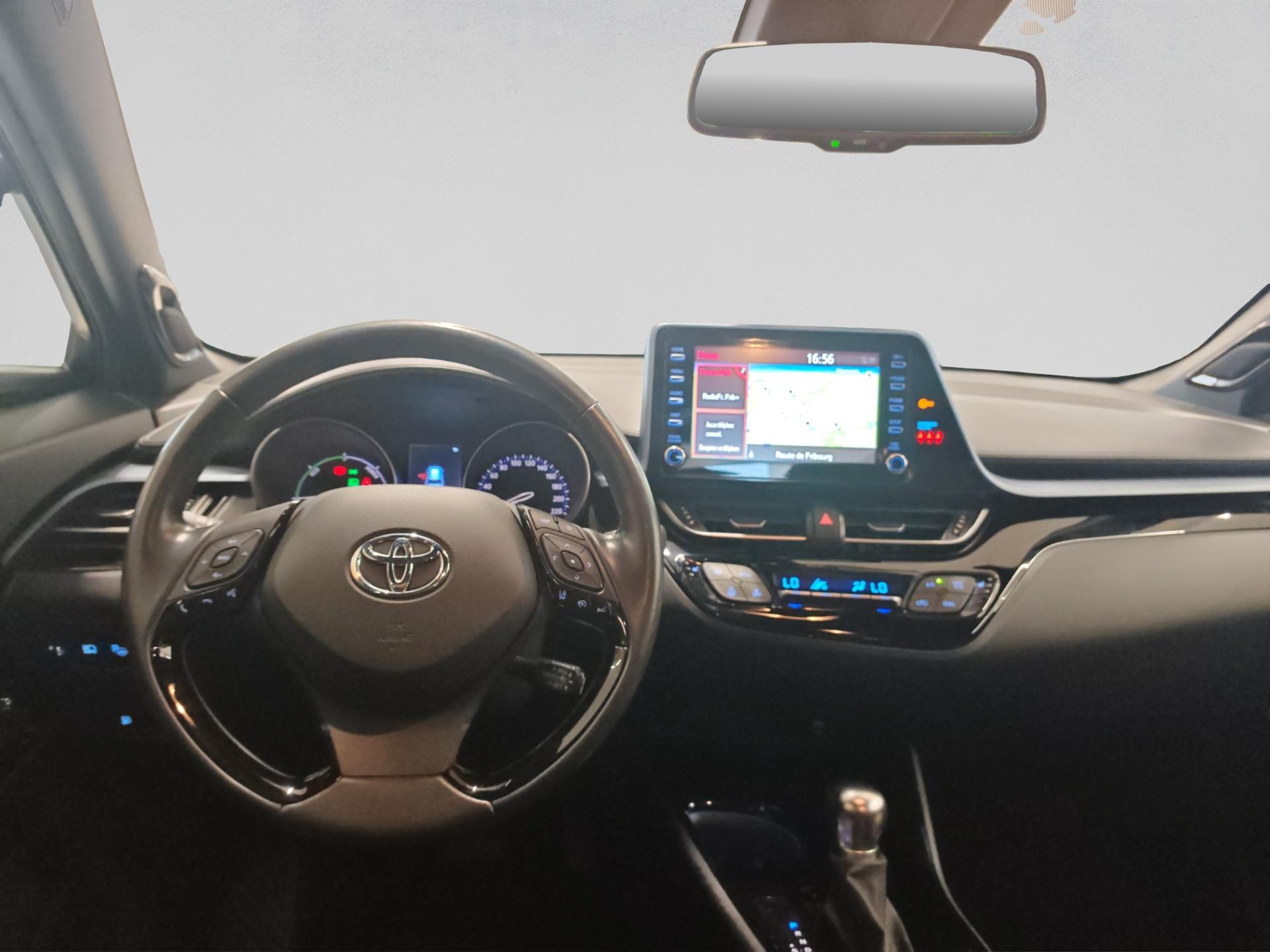 TOYOTA C-HR 2.0 HSD CVT Trend-image-13