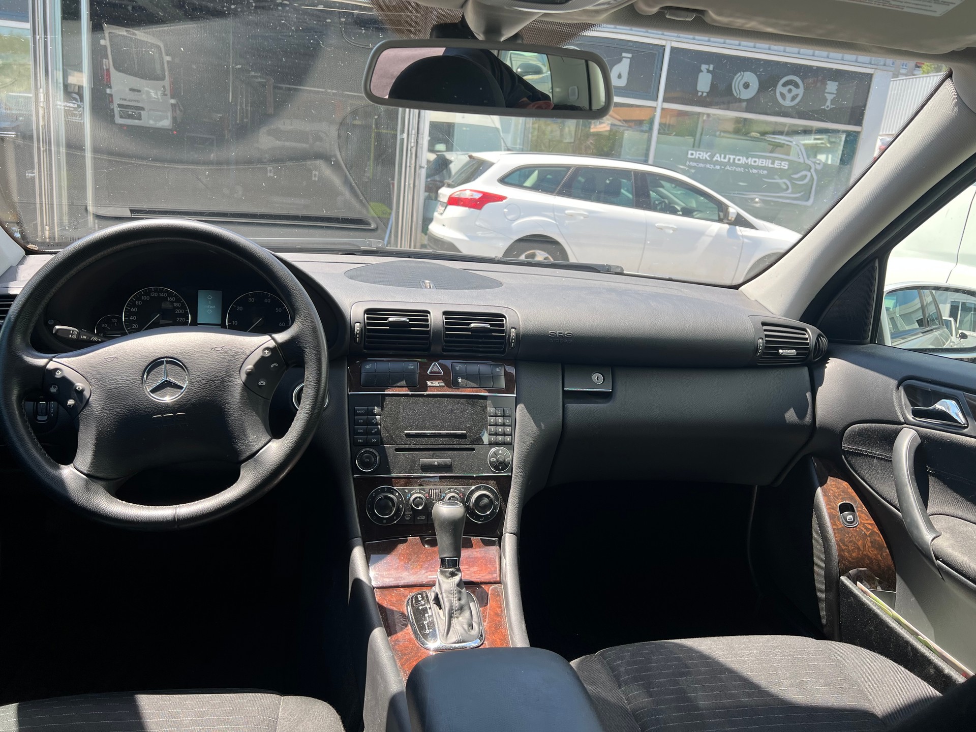 MERCEDES-BENZ C 180 Kompressor Elégance-image-9