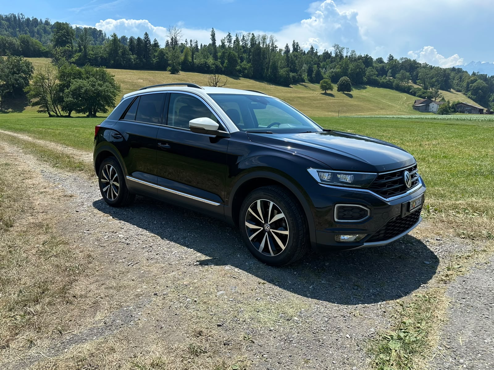 VW 1.5 TSI Advance-image-0