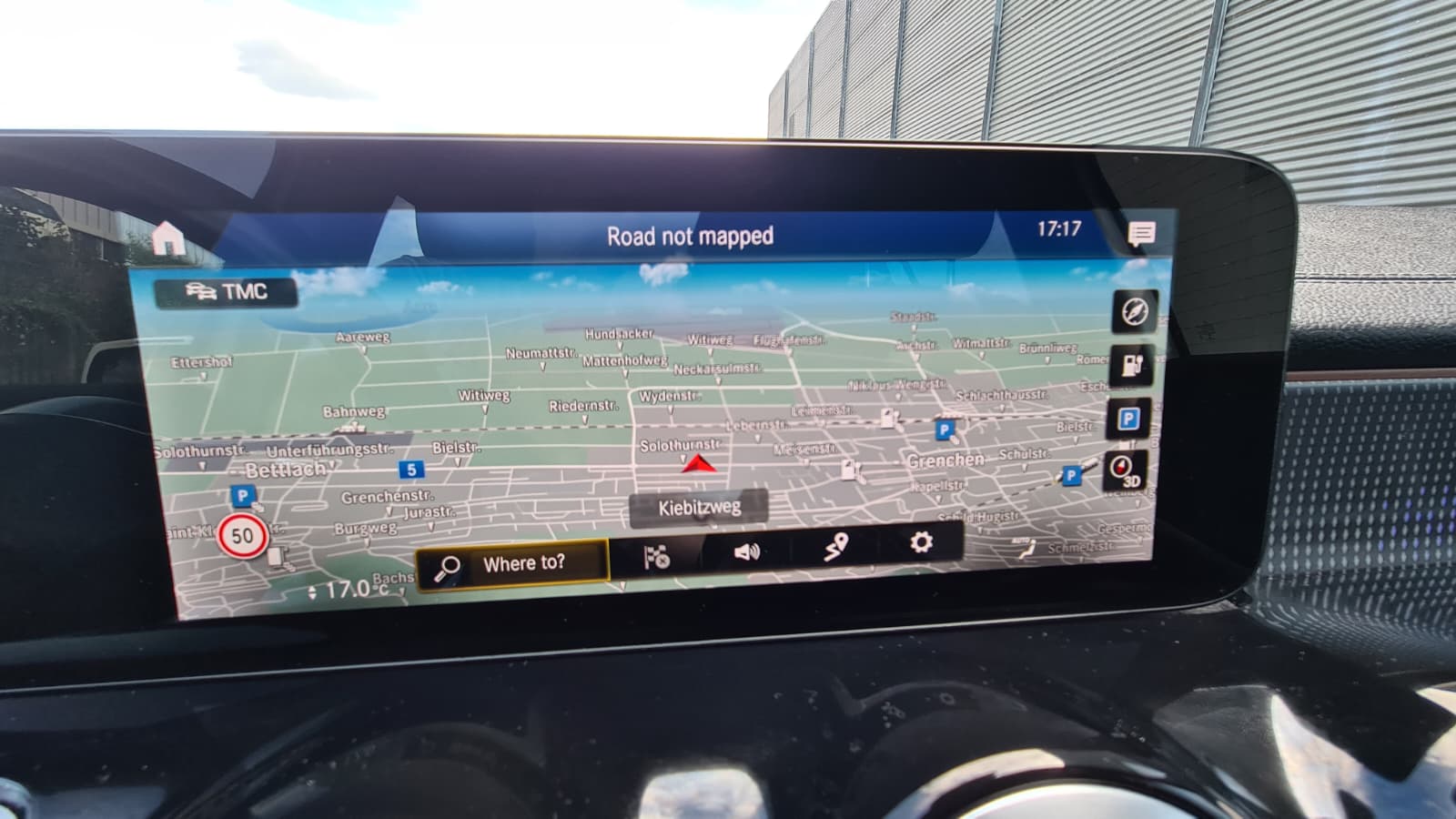 MERCEDES-BENZ EQB 350 4Matic ** 292 PS ** Voll-Leder ** Gr-Navi ** RF-Kamera ** Sitzheizung ** Modell 2022 **-image-13