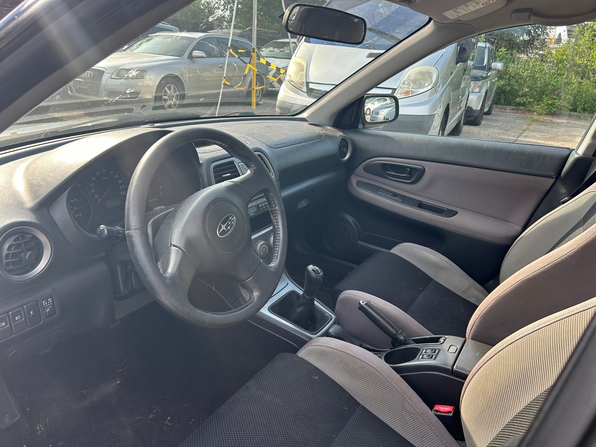 SUBARU Impreza 2.0R-image-9