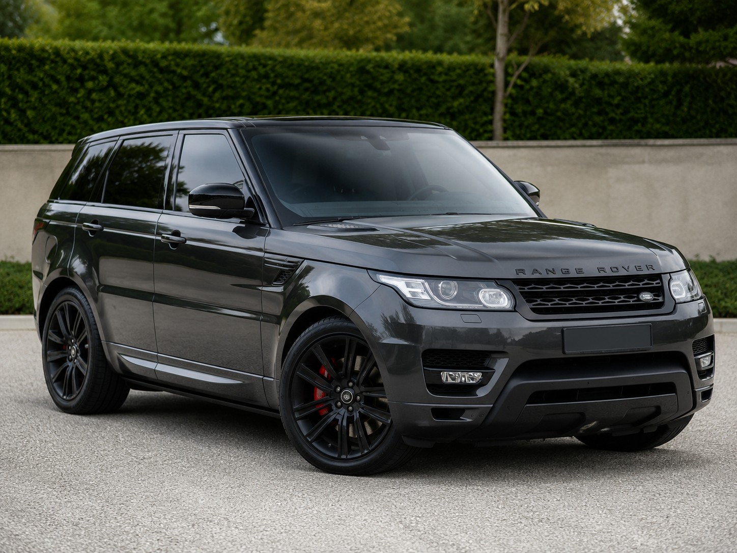 LAND ROVER 3.0 SDV6 HSE Dynamic-image-0