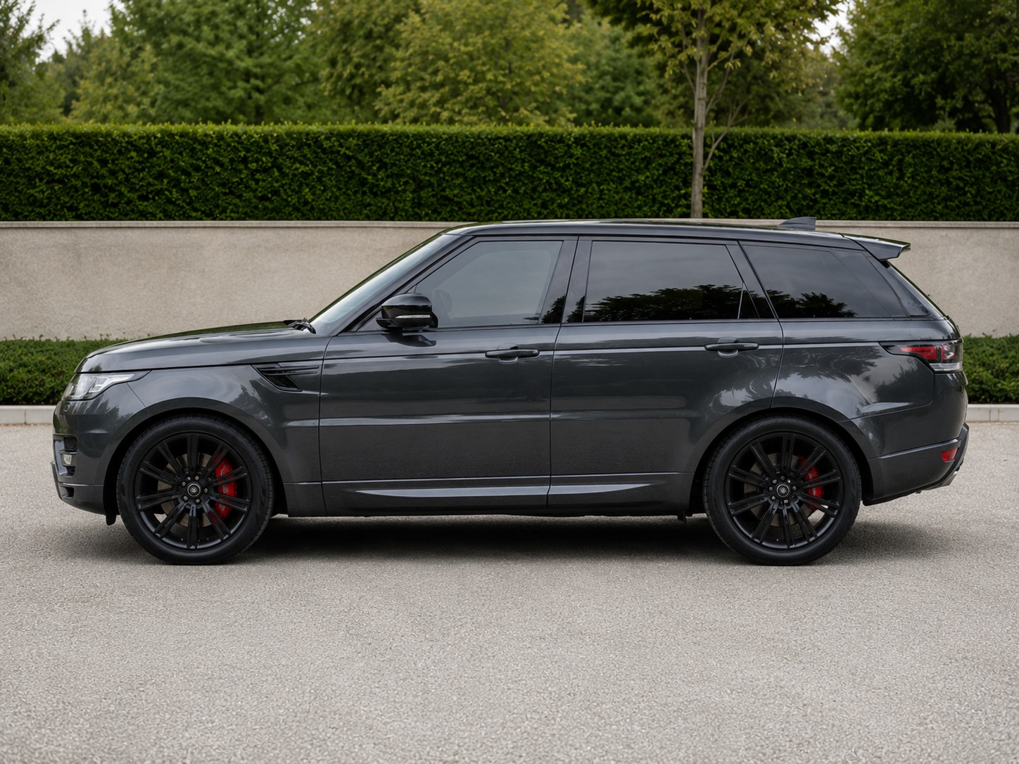 LAND ROVER 3.0 SDV6 HSE Dynamic-image-3
