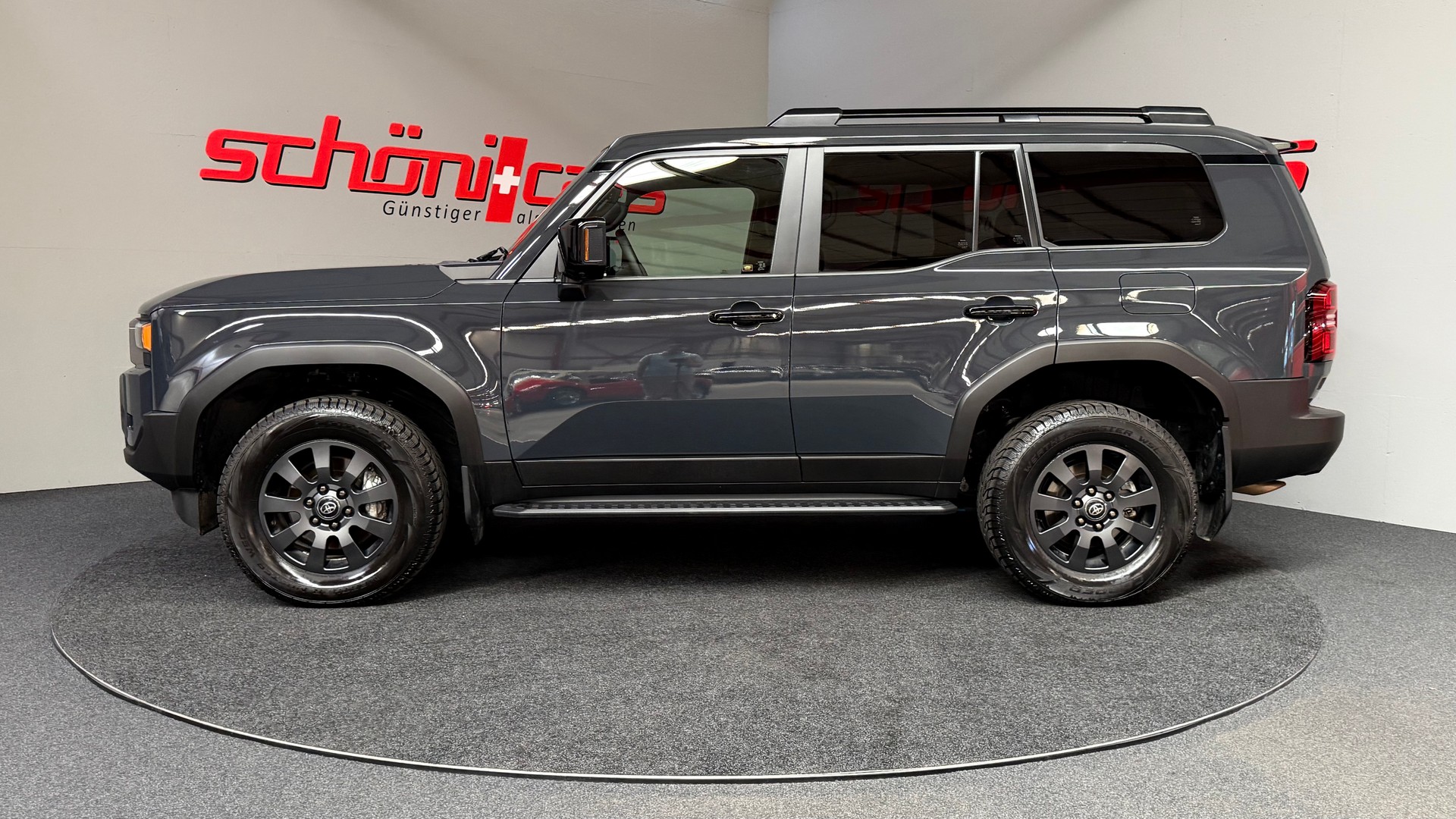 TOYOTA Land Cruiser 2.8TD 48V Style-image-2