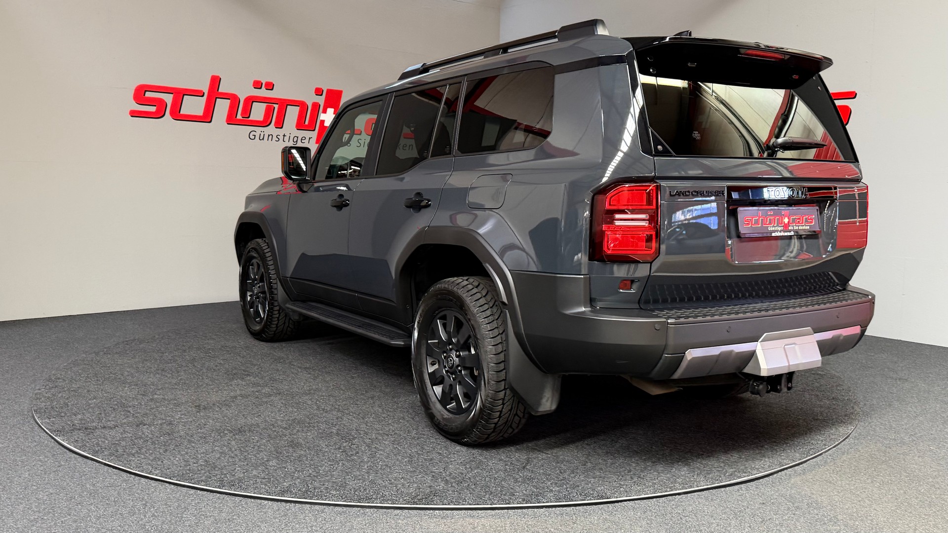 TOYOTA Land Cruiser 2.8TD 48V Style-image-3
