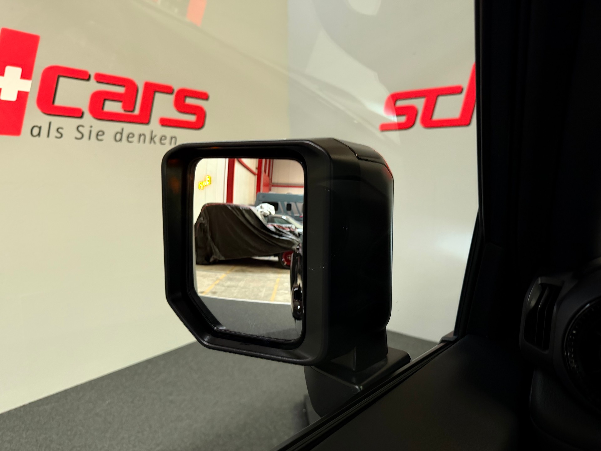 TOYOTA Land Cruiser 2.8TD 48V Style-image-35