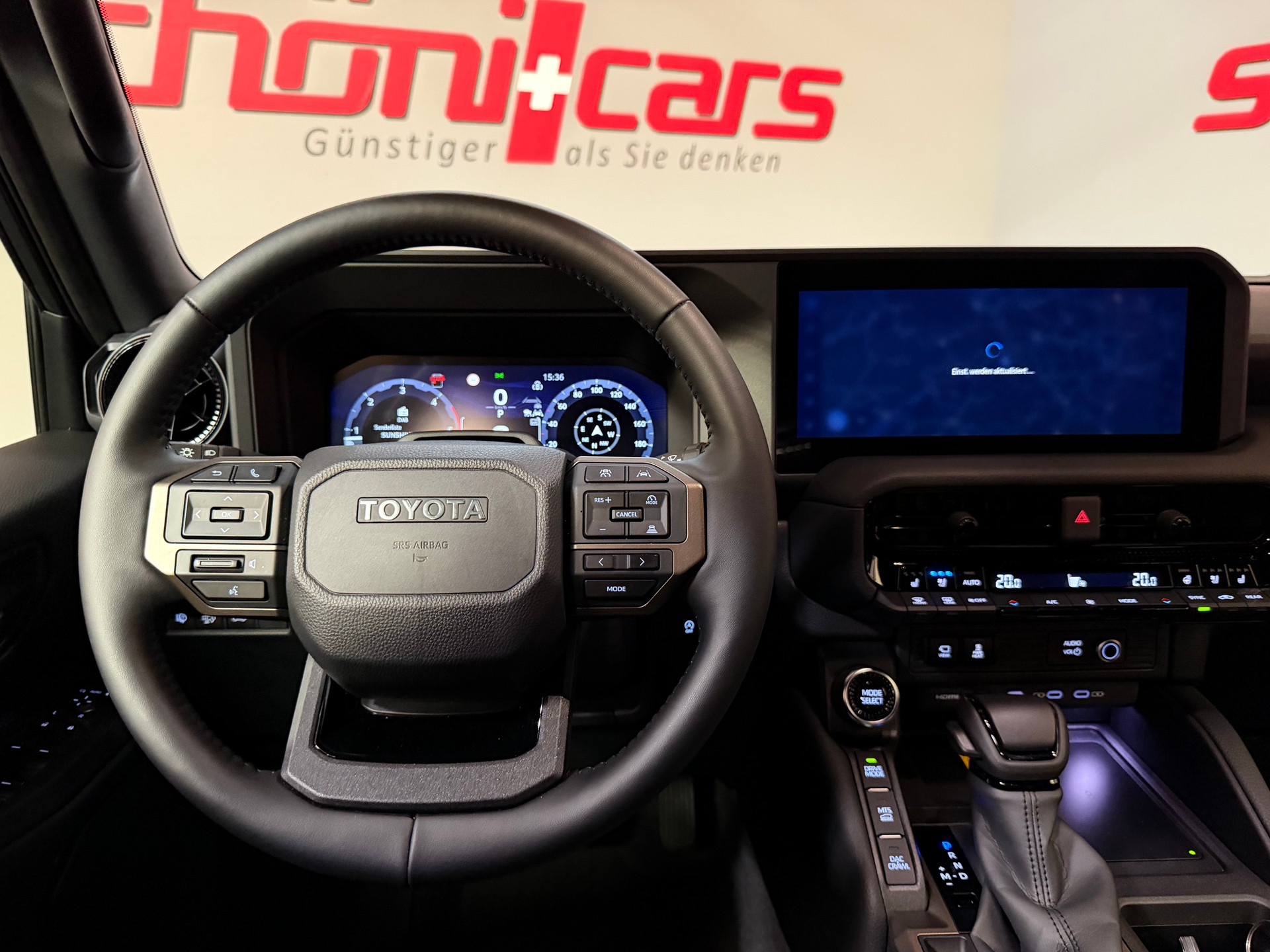 TOYOTA Land Cruiser 2.8TD 48V Style-image-17