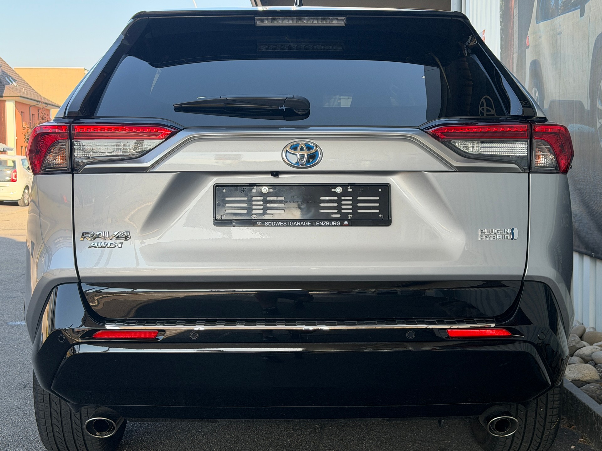 TOYOTA RAV-4 2.5 PHEV Platinum e-CVT 4WD-image-5