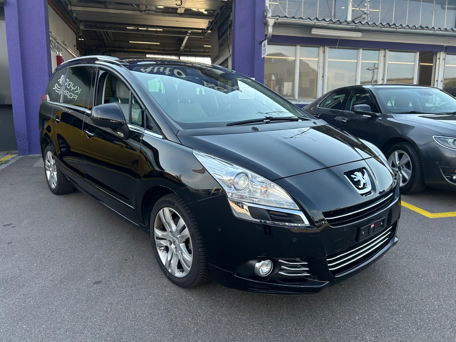 PEUGEOT 5008 1.6 16V T Sport Pack Automatic-image-2