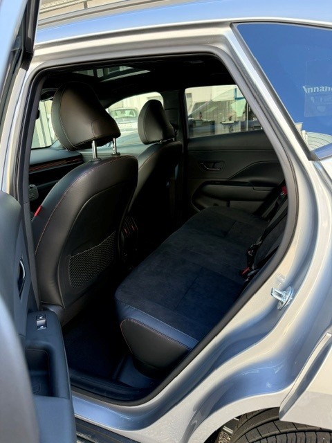 HYUNDAI Kona 65,4 kWh Electric N-Line-image-12