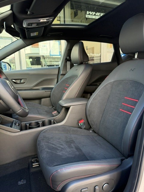 HYUNDAI Kona 65,4 kWh Electric N-Line-image-8