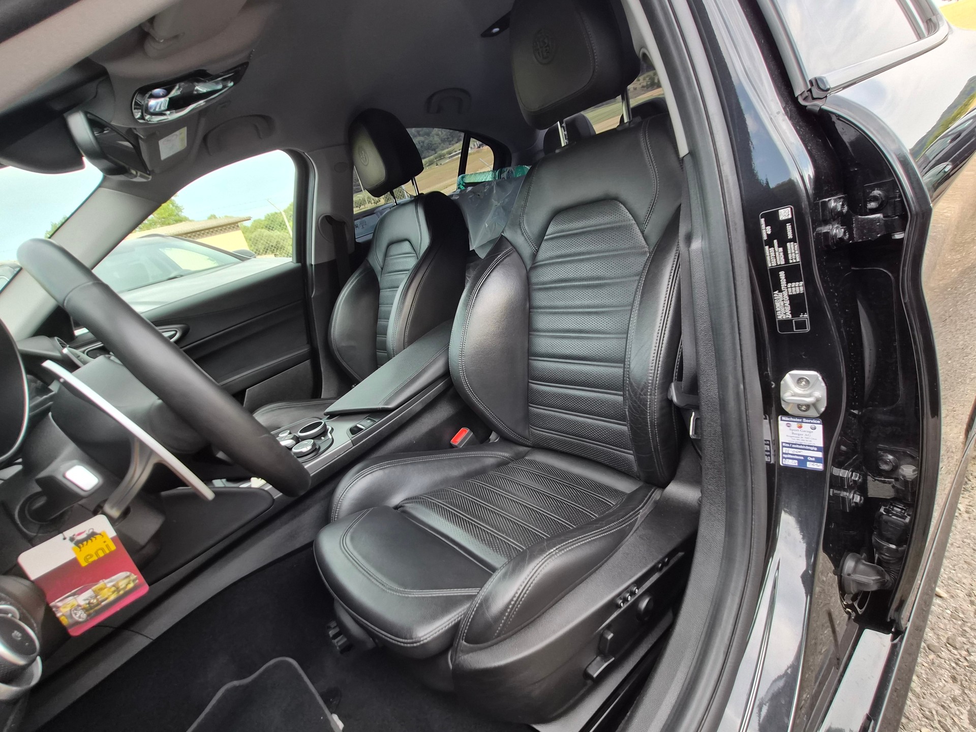 ALFA ROMEO Giulia 2.0 Veloce TI Q4 Automatic-image-8