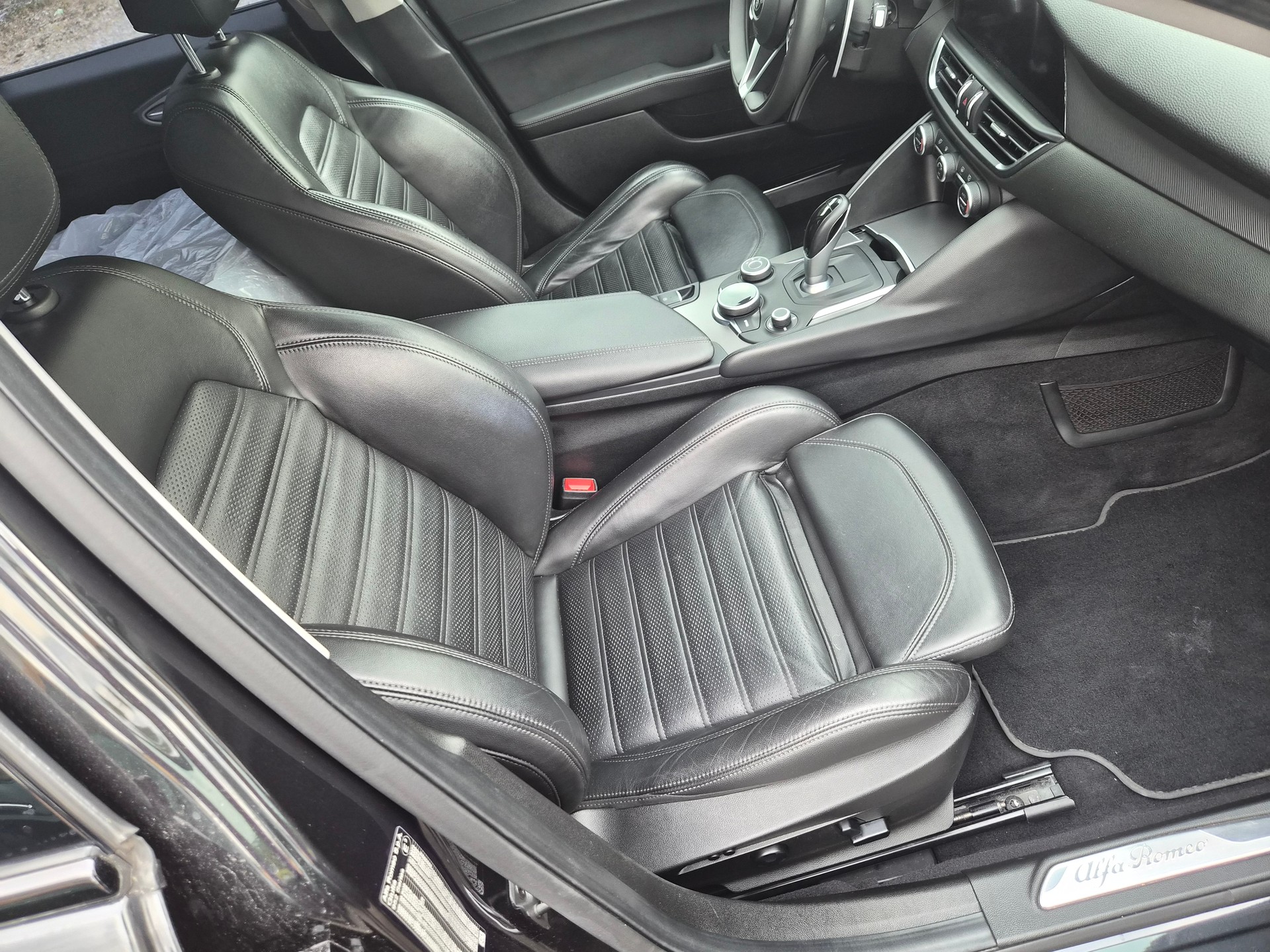 ALFA ROMEO Giulia 2.0 Veloce TI Q4 Automatic-image-10