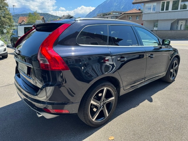 VOLVO XC60 3.0 T6 Summum R-Design AWD-image-3