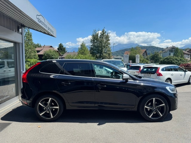 VOLVO XC60 3.0 T6 Summum R-Design AWD-image-2