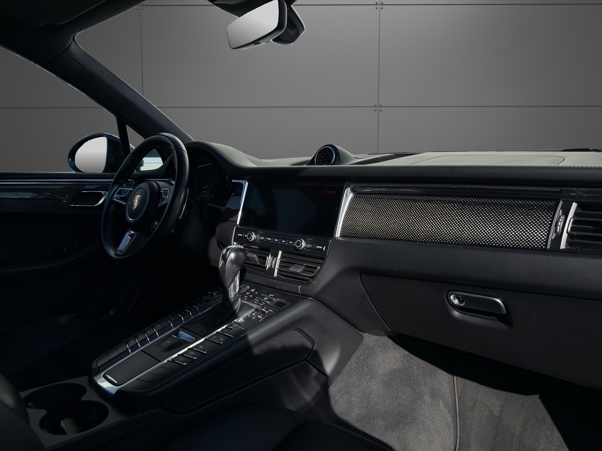 PORSCHE Macan Turbo PDK-image-11
