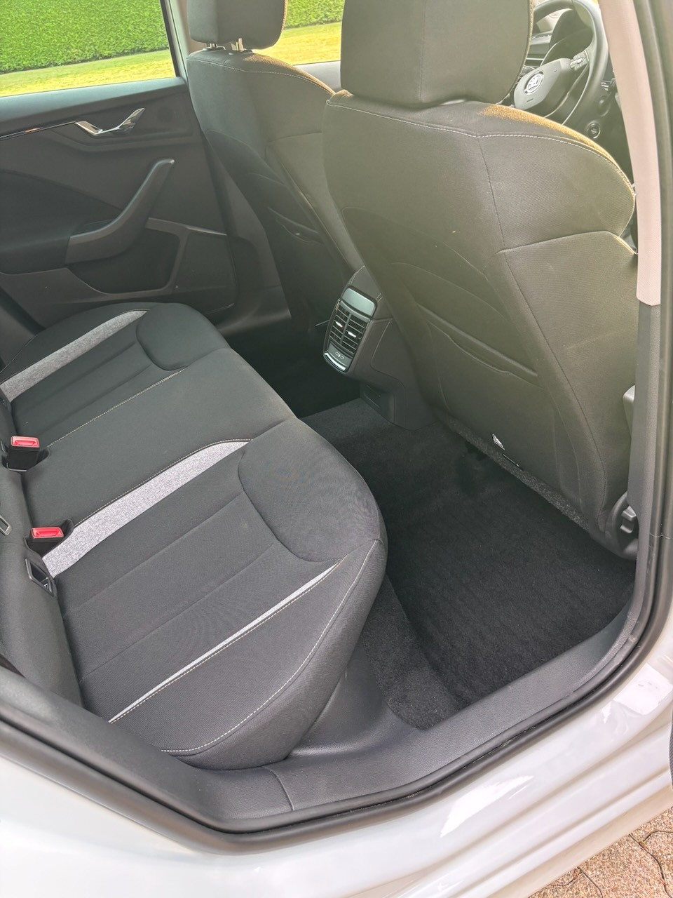 SKODA 1.5 TSI Selection DSG-image-4