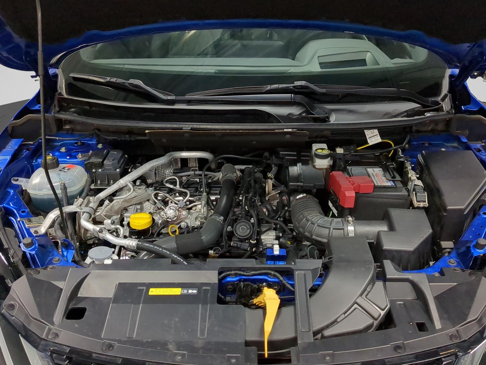 NISSAN Qashqai 1.3 DIG-T MHEV Tekna+ Xtronic 4x4-image-22