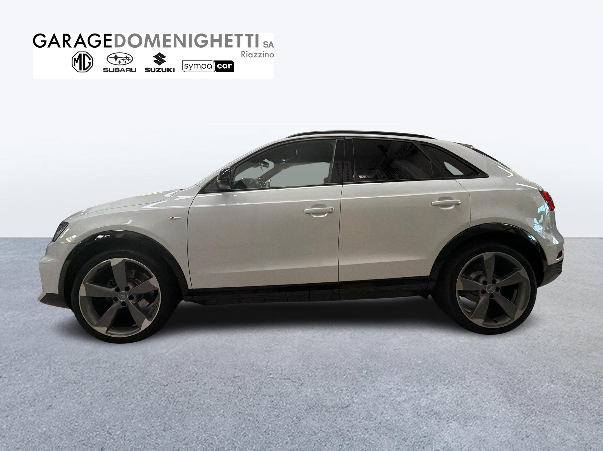 AUDI Q3 2.0 TFSI Sport quattro S-Tr.-image-1