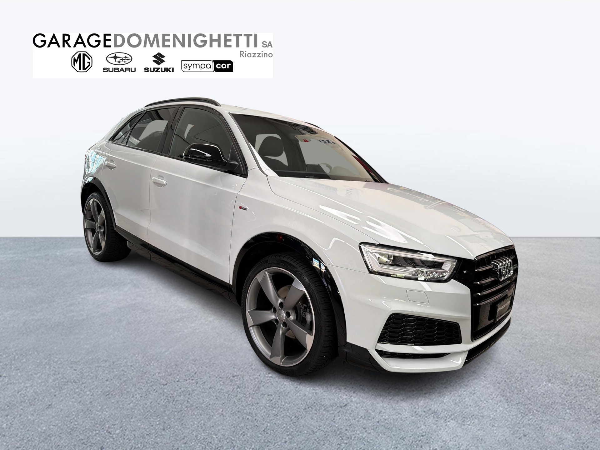 AUDI Q3 2.0 TFSI Sport quattro S-Tr.-image-5