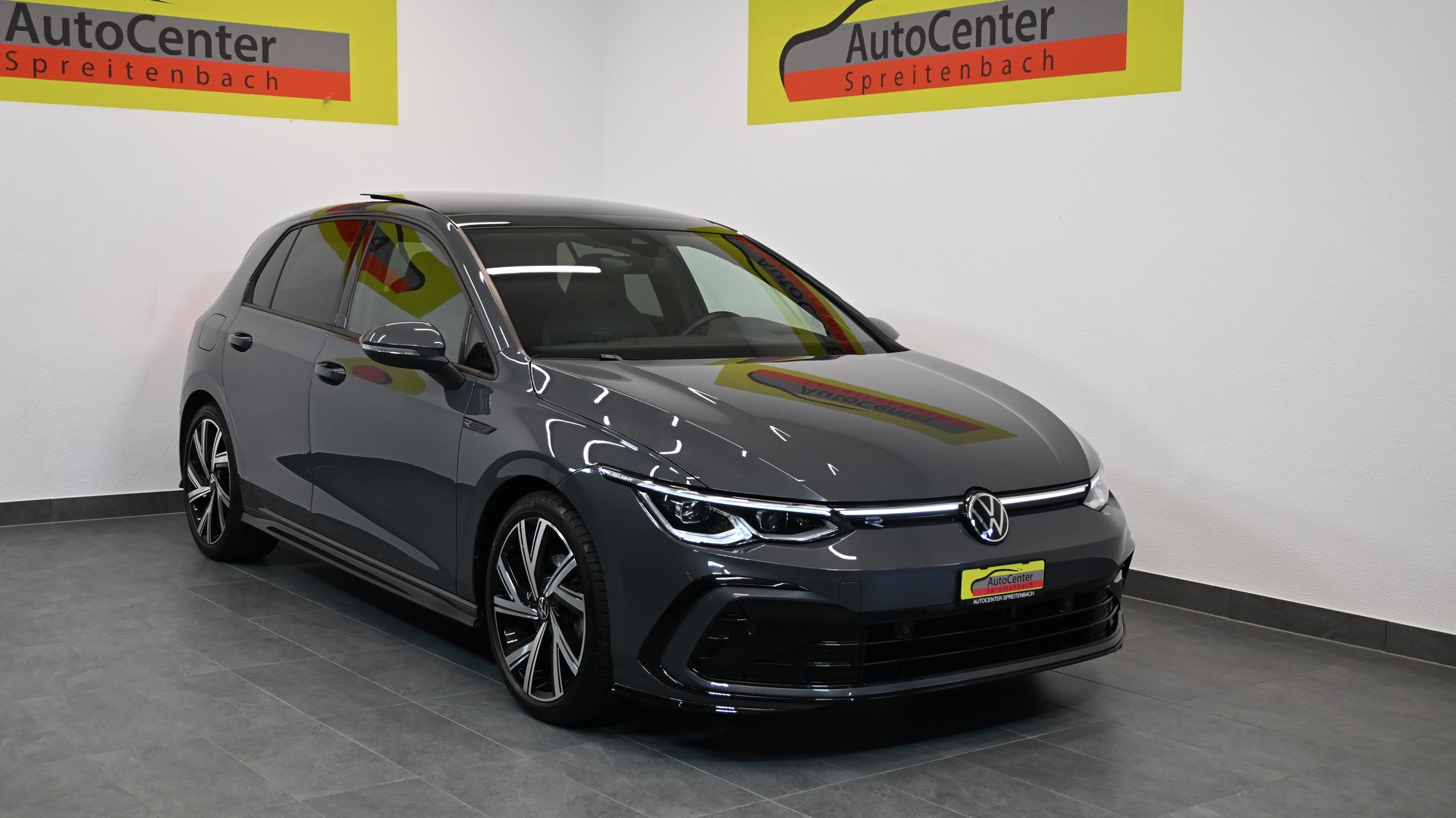 VW Golf 1.5 eTSI mHEV ACT R-Line DSG-image-0