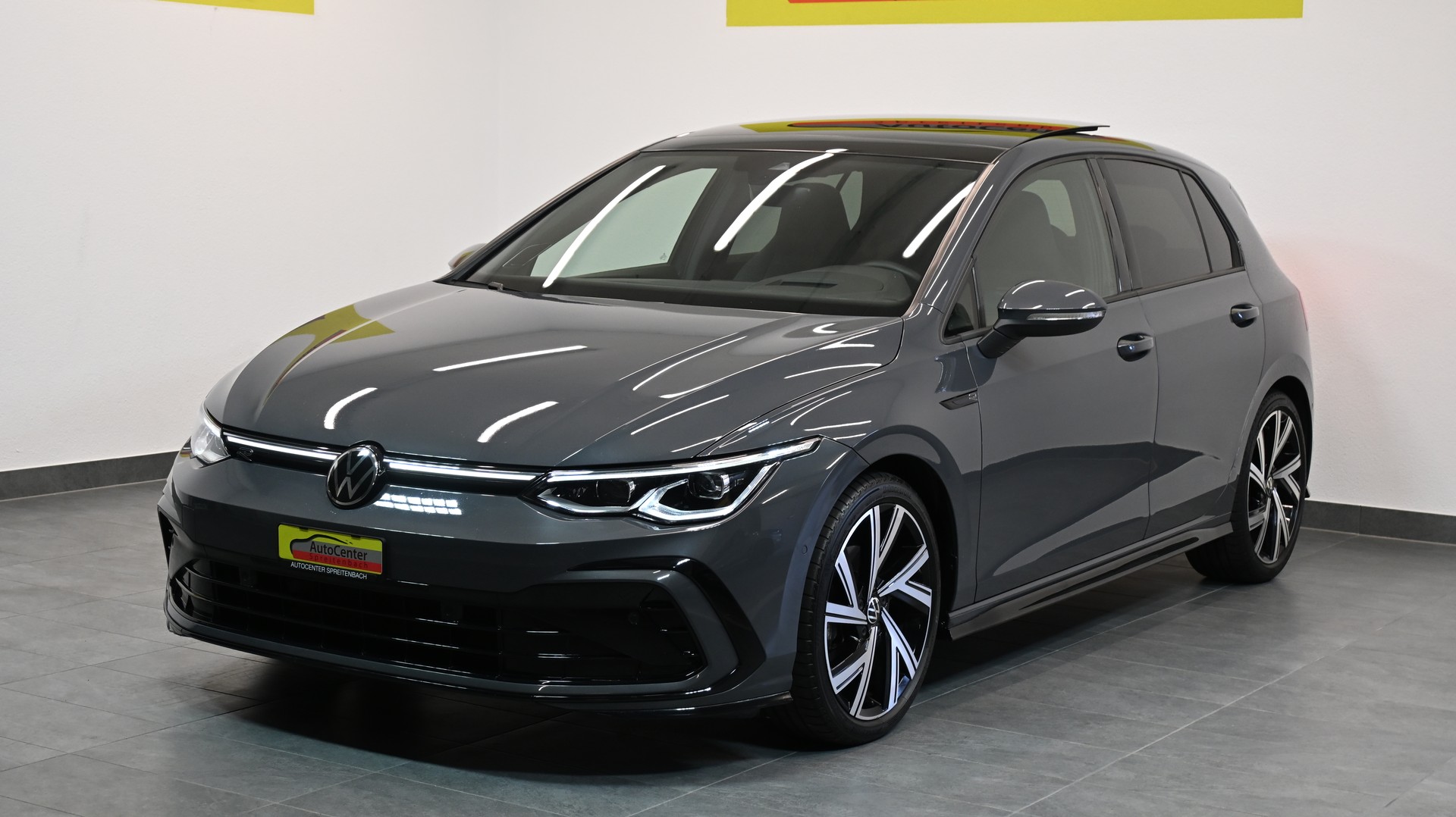 VW Golf 1.5 eTSI mHEV ACT R-Line DSG-image-1