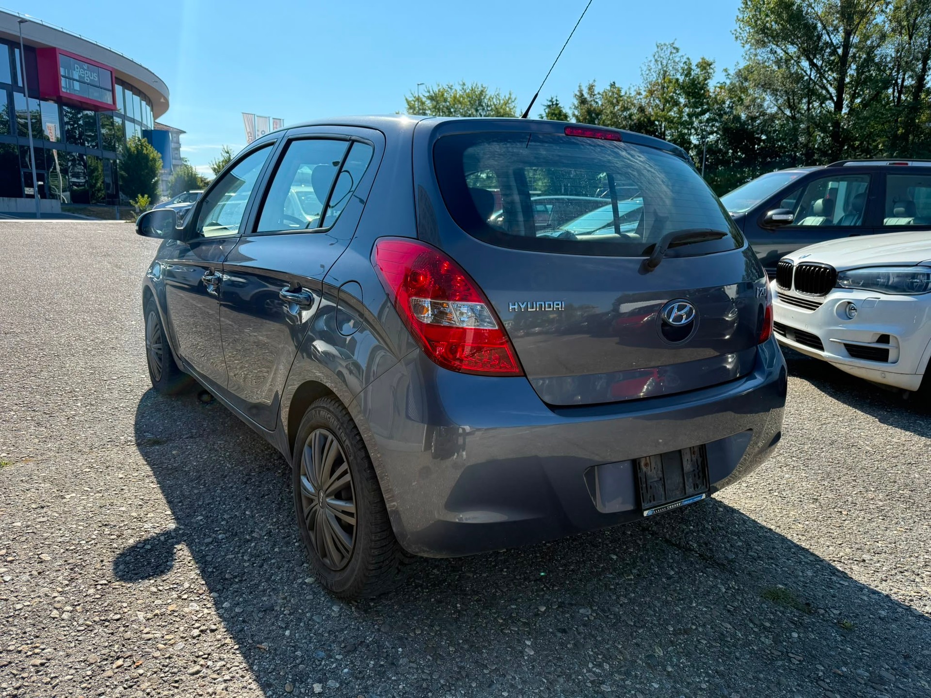 HYUNDAI i20 1.4 Style-image-4