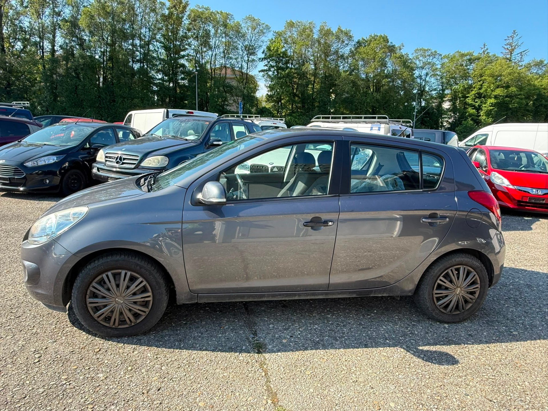 HYUNDAI i20 1.4 Style-image-2
