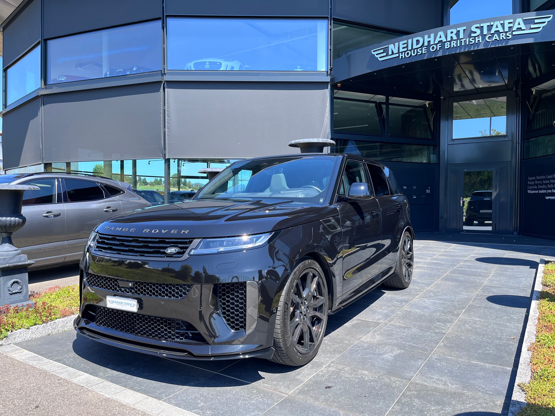 LAND ROVER Range Rover Sport P635 SV EDITION ONE