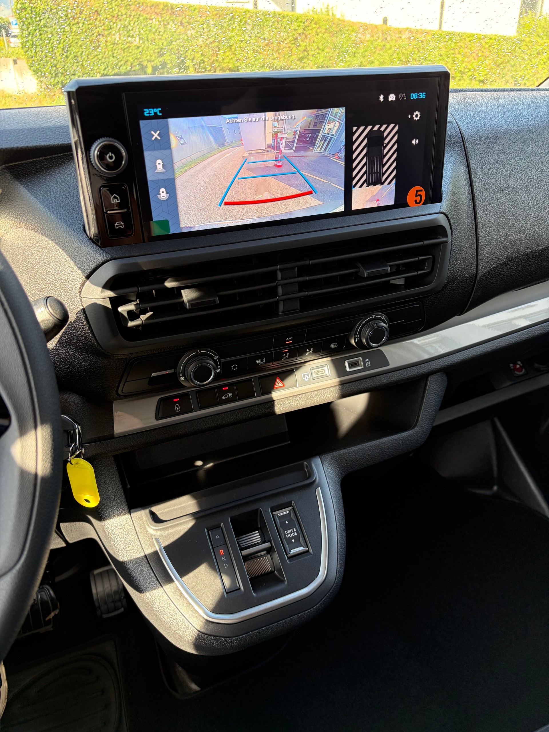 CITROEN e-Jumpy 75kWh-image-10