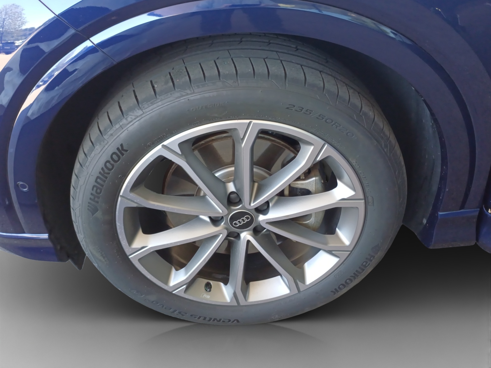 AUDI Q4 Sportback e-tron 55 quattro-image-14